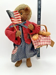 Boyds Bears, Patricia Bearsevelt, The Crumpletons Patriotic Flag Style #73102 - Picture 1 of 8