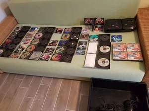Sega Mega-CD 2 Mega Drive 2 Konsole Sammlung. - Bild 1 von 9
