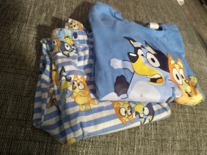 Bluey PJ's Size 7 L/SL  + Peter Alexander PJ POUCH + NWOT BOOK CHRISTMAS SWIM - Bild 1 von 8