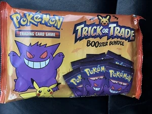 Pokemon Cards TCG BOOster Bundle Trick Or Trade 40 Mini Packs SHIPS NOW New - Foto 1 di 3