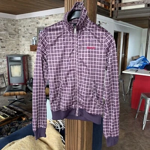 Suéter Bench Púrpura y Rosa Cremallera - Para Mujer Talla Mediana - Imagen 1 de 7