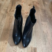 ralph lauren genna booties