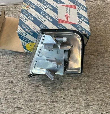 Faro derecho Fiat REF 9943062 - Imagen 1 de 3