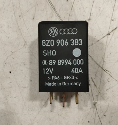 CENTRALINA POMPA CARBURANTE PER AUDI A2 Serie (8Z0) 8Z0906383 benzina 1 (00>05) - Immagine 1 di 3