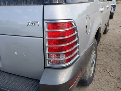 Tail Lights 2004 MERCURY MOUNTAINEER - Image 1 of 3