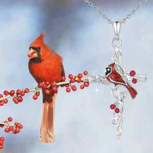 Collar colgante cruz religiosa pájaro rojo cardenal joyería regalo navideño - Imagen 1 de 5