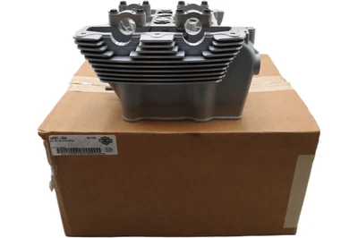 Harley-Davidson VRSCSE CVO VROD 16987-05 K NUEVO FABRICANTE DE EQUIPOS ORIGINALES 2005 CULATA DELANTERA Foto 1 de 4