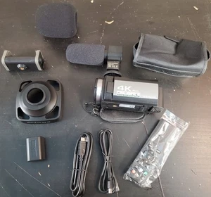 HDV-255K 4K Digital Camcorder W/ Mic 2 Batteries Remote - Picture 1 of 3