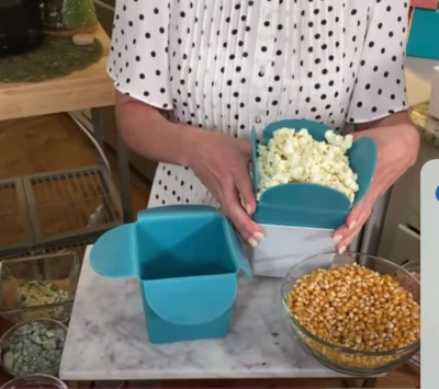 Paquete de 2 mini palomitas de maíz con cajas de regalo rojo o verde azulado Kitchen HQ Foto 1 de 4