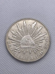 MEXICO MEXICO CITY 1882-MoMH 8 REALES SILVER COIN - Picture 1 of 2
