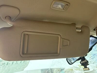Used Left Sun Visor fits: 2013 Hyundai Sonata roof illuminated metal roof w/o su Foto 1 de 4