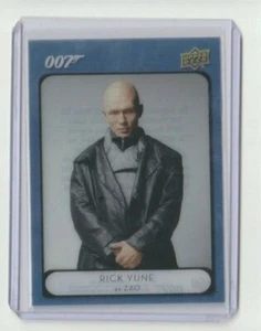 Tarjeta SP #66 Rick Yune Zao de acetato paralelo de villanos y secuaces de James Bond - Imagen 1 de 2
