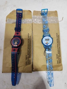 Lot of Vintage Disney Watches Mickey And Donald - Picture 1 of 6