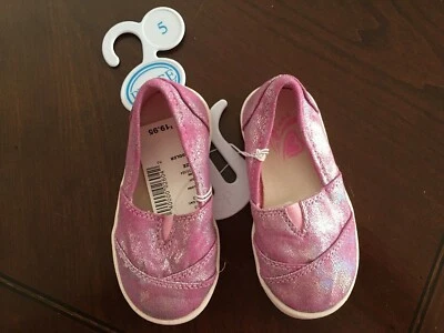 The Children's Place TCP Baby Girls Size 5 Pink sparkly slip -on shoes NWT - Image 1 of 3
