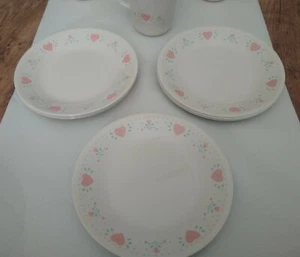 Corelle Forever Yours Hearts - 4 tazas de café y 8 platos de postre - Imagen 1 de 6