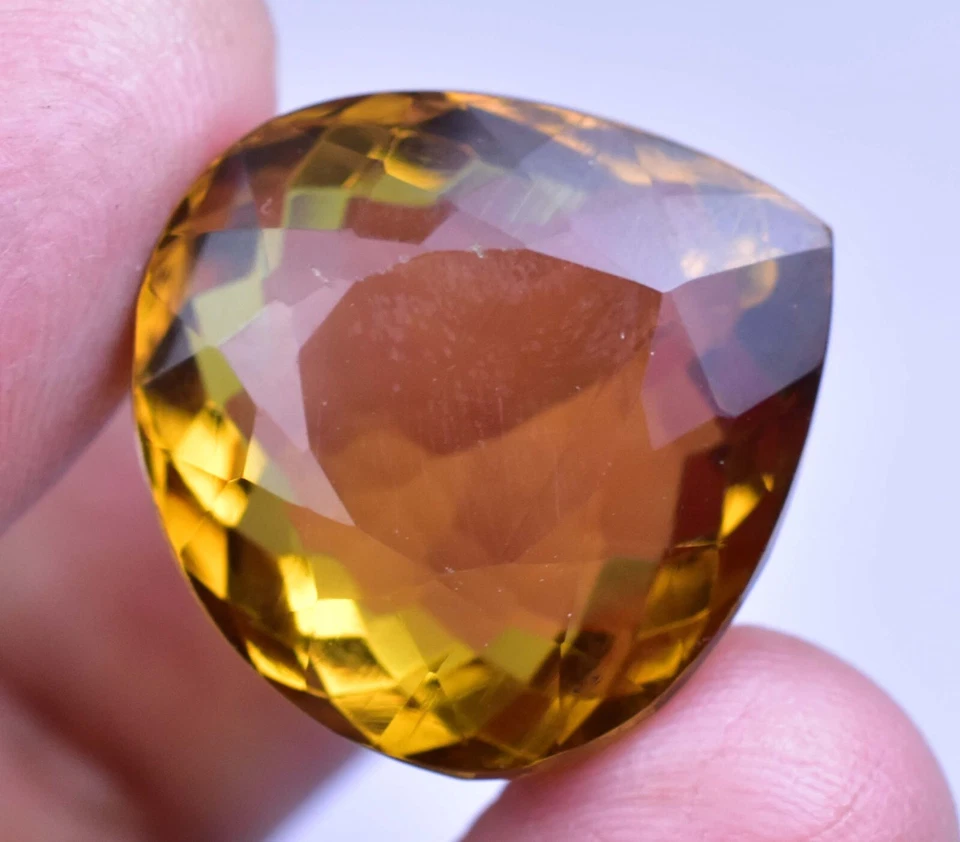 Натуральный редкий найденный СЕРТИФИЦИРОВАННЫЙ драгоценный камень DIASPORE 39,20 карата с изменением цвета грушевидной огранки - Изображение 1 из 4