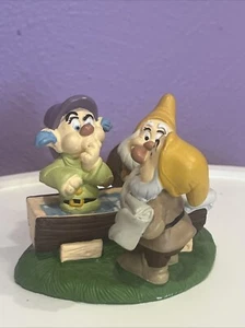 Vintage Disney Store LIL CLASSICS Snow White & the Seven Dwarfs PVC Bath Figure - Picture 1 of 11