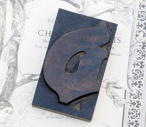 letter: d blackletter wood type 3.54" woodtype font letterpress printing block D - Picture 1 of 1