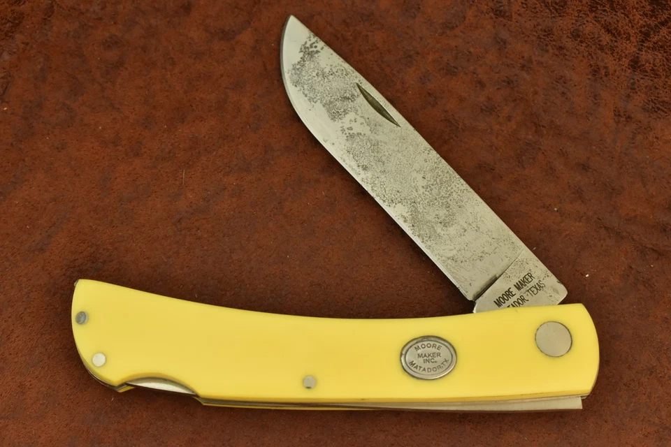 MOORE MAKER MATADOR TEXAS MADE USA YELLOW JUMBO LOCKBACK SODBUSTER KNIFE (28289) - Image 1 of 4
