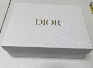 Authentic CHRISTIAN DIOR Empty Textured Gift Box 12.5X9X4.5 (BROKEN LITTLE)0981 - Picture 1 of 6