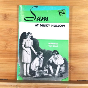 Sam at Dusky Hollow - 1952 Stori-tel Stapled Paperback by Henrietta Van Laar - Imagen 1 de 13