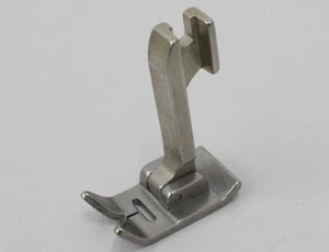 Zick-Zack Nähfuß für Pfaff Industrie Nähmaschine 134/138/238 - Bild 1 von 2