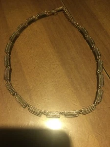Beautiful Napier Necklace Silver Color - Picture 1 of 7