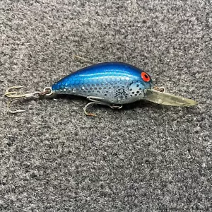 Bomber Model A 6a Screw Tail Vintage Crankbait Lure 3/8oz 87 3D Silver Blue 6A87 - Picture 1 of 7