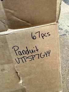 Panduit UTPSP-7GYY, Cordon patch chat 6, boîte de 67 Gris, 7 pieds - Photo 1/2