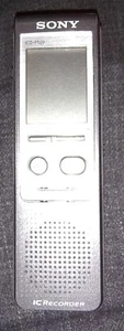 Sony Model ICD-P520 Handheld Digital Voice Recorder - Picture 1 of 3