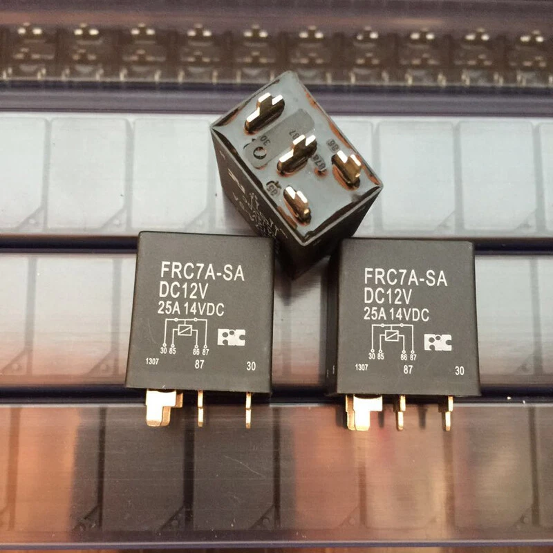 1PC FRC7A-SA DC12V Automotive Relay 25A 14VDC 4 PIN HFV6-P - Image 1 of 1
