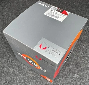 AMD Ryzen 5 2400G 3.9GHz CPU with RX Vega 11 AM4 NEW YD2400C5FBBOX - Picture 1 of 4