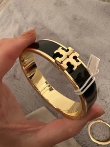 Tory Burch KIRA ENAMELED Bangle BRACELET Black/White Gold £150 - Picture 1 of 19