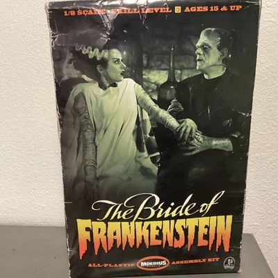 The Bride of Frankenstein - Moebius Models - 1/8 Monster Model Kit - Image 1 of 4