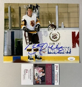 UNIVERSITY OF MINNESOTA-DULUTH BRETT HULL AUTOGRAPH 8x10 PORTRAIT PHOTO JSA - Picture 1 of 1