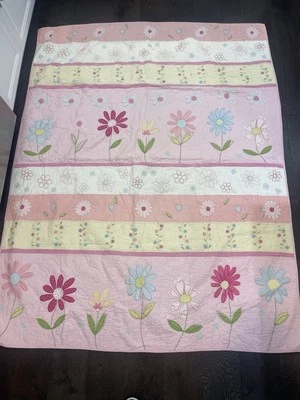 Pottery Barn Kids Daisy Garden Green Twin Quilt - Image 1 of 4