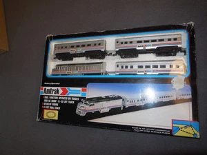 DH1 Vtg 1988 Toy State Train Set Amtrak Battery Operated # 6048 Complete Working - Picture 1 of 7