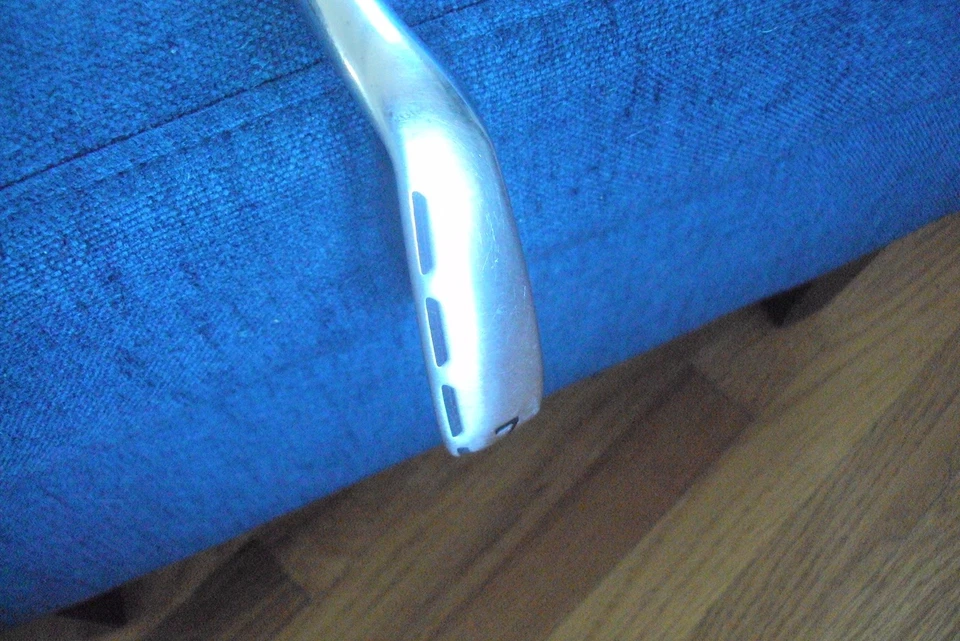 Wilson Staff C200 7 iron KBS Tour 90g regular steel 36.75" midsize grip - Image 1 of 4