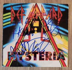 Def Leppard Band Signed Hysteria 7" Vinyl Record 45 RPM RAD - Picture 1 of 1