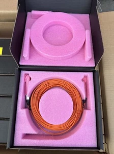 Finisar 27m 40Gb/s QSFP + AOC FCBN410QB1C27 - Picture 1 of 5