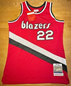 1983-84 Portland Trail Blazers Clyde Drexler Jersey Large Mitchell & Ness NWT - Picture 1 of 2