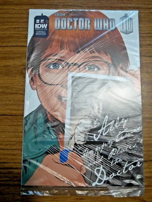 Dr Doctor Who Special 2013 IDW novela gráfica Foto 1 de 3