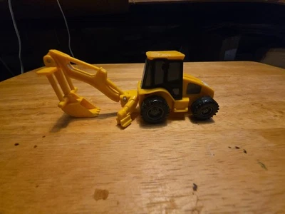 Retroexcavadora modelo juguete Foto 1 de 4