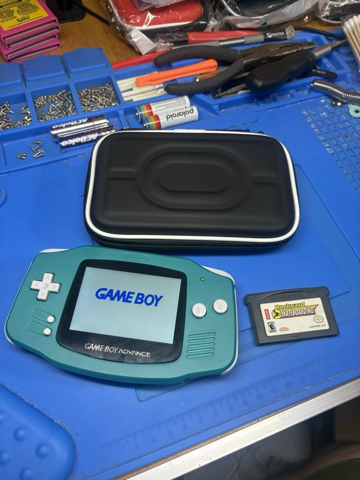 Carro retroiluminado IPS verde azulado Nintendo Gameboy Advance V5 USB C GBA 1800 Mah Foto 1 de 4