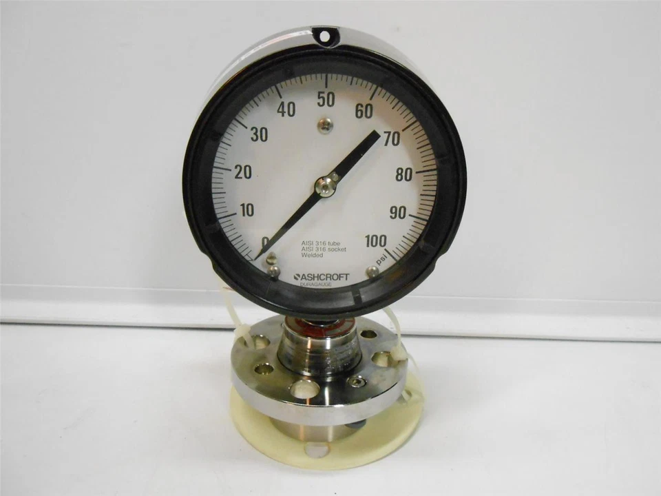 ASHCROFT DURAGAUGE TIPO 102 CON BRIDA DE ACERO INOXIDABLE Foto 1 de 1