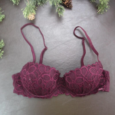 Sujetador Victoria's Secret 34B Granate Encaje Acolchado Con Aros Cierre Ajustable Espalda Foto 1 de 4