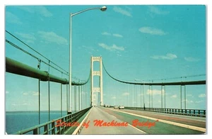 Postal del puente del estrecho de Mackinac en Mackinac Island Michigan - Imagen 1 de 2
