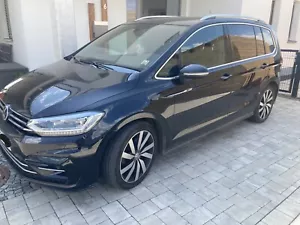 Touran R-Line BlueMotion Technology 1.8 TSI - schwarz - Bild 1 von 15