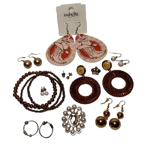 Lot of Women’s Fashion Jewelry Mostly Earrings Western - Imagen 1 de 7