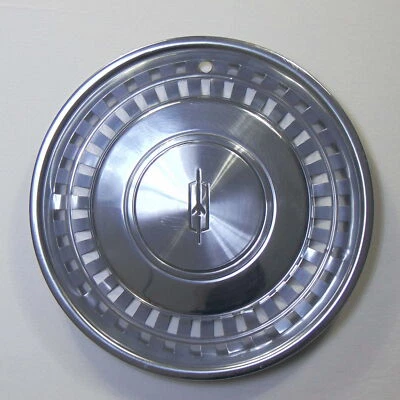 Oldsmobile Cutlass 442 1975-1977 cubierta de rueda de acero inoxidable 15" GM #550619 [4046] Foto 1 de 4